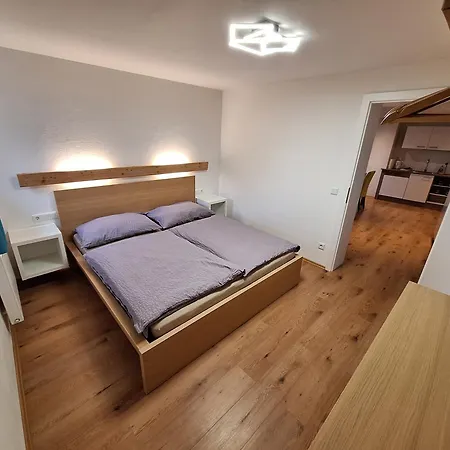 Laerchenreith * שלאדמינג